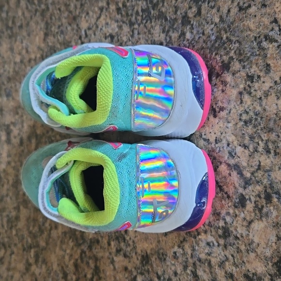 Asics Shoes - Size 11 - Picture 4 of 6